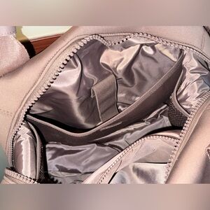 Dagne Dover Landon carryall • Medium • Dune